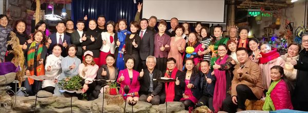 不忘初心 有詩為伴——河南朗誦沙龍舉行成立一周年慶典活動